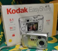 Kodak EasyShare CX7330 Digital Camera.