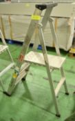 Aluminium Step Ladder - 3 Tread.