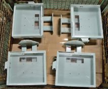 4x Metal Monitor Stands.