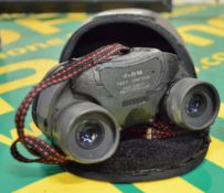 10x25 Mini Binoculars.