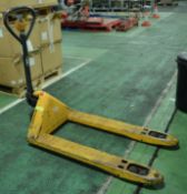 Pallet Truck.