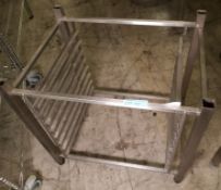 Stainless steel cooker stand.