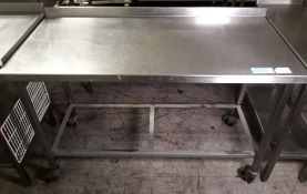 Stainless steel table - 130 x 60cm.