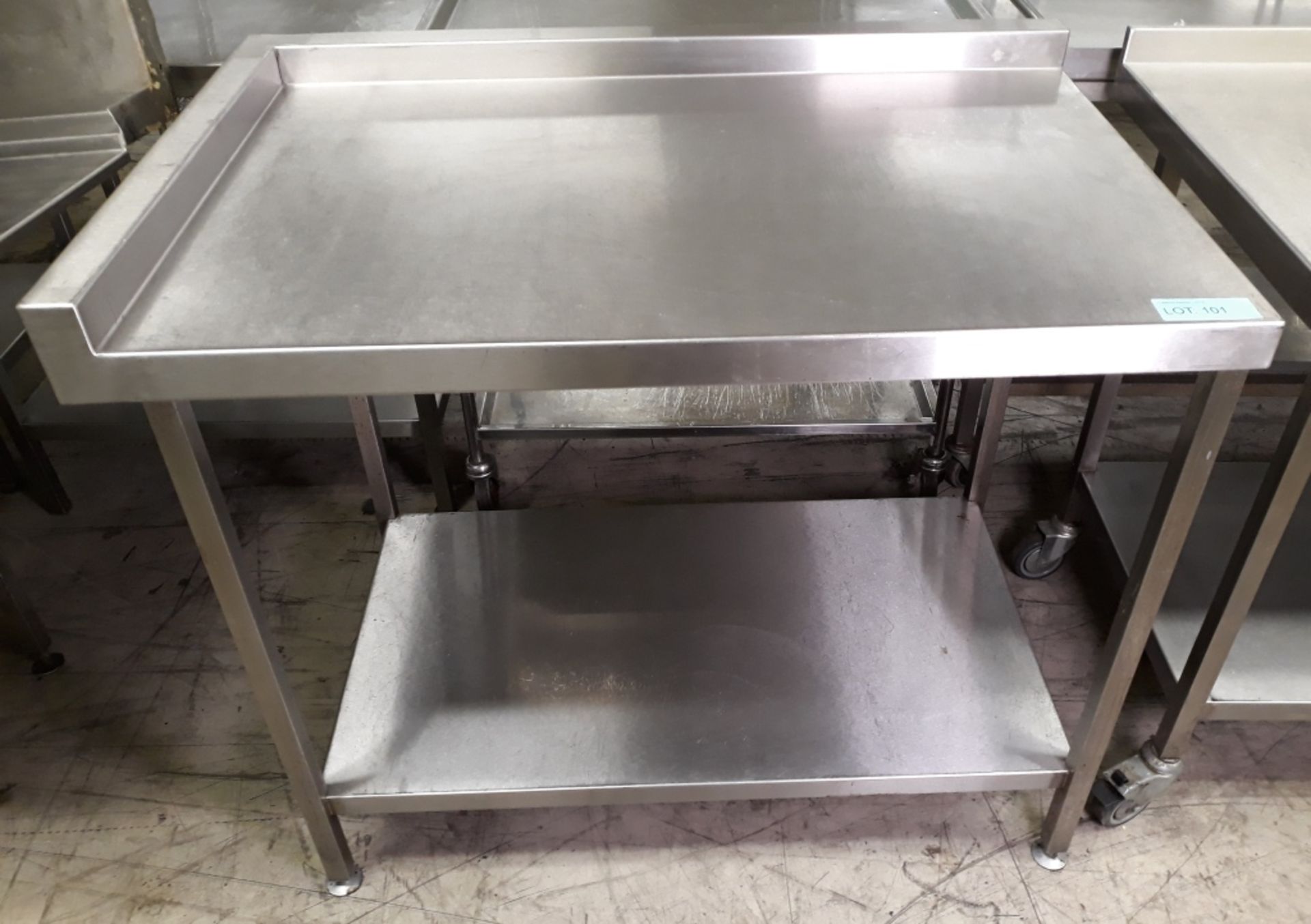 Stainless steel table - 110 x 70cm.
