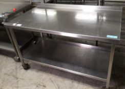 Stainless steel table on wheels fitted with Bonzer can opener - 140 x 77cm.