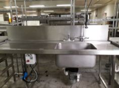 Single basin sink with waste disposal unit and hose wash - 205 x 72cm.