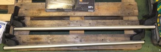 2x KIA Roof bars - (fits all KIA Cars)