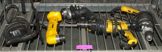 5x Power Drills - Dewalt. Black & Decker