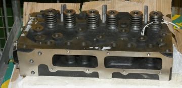 Perkins 3152 Cylinder Head C/W valves (as new)