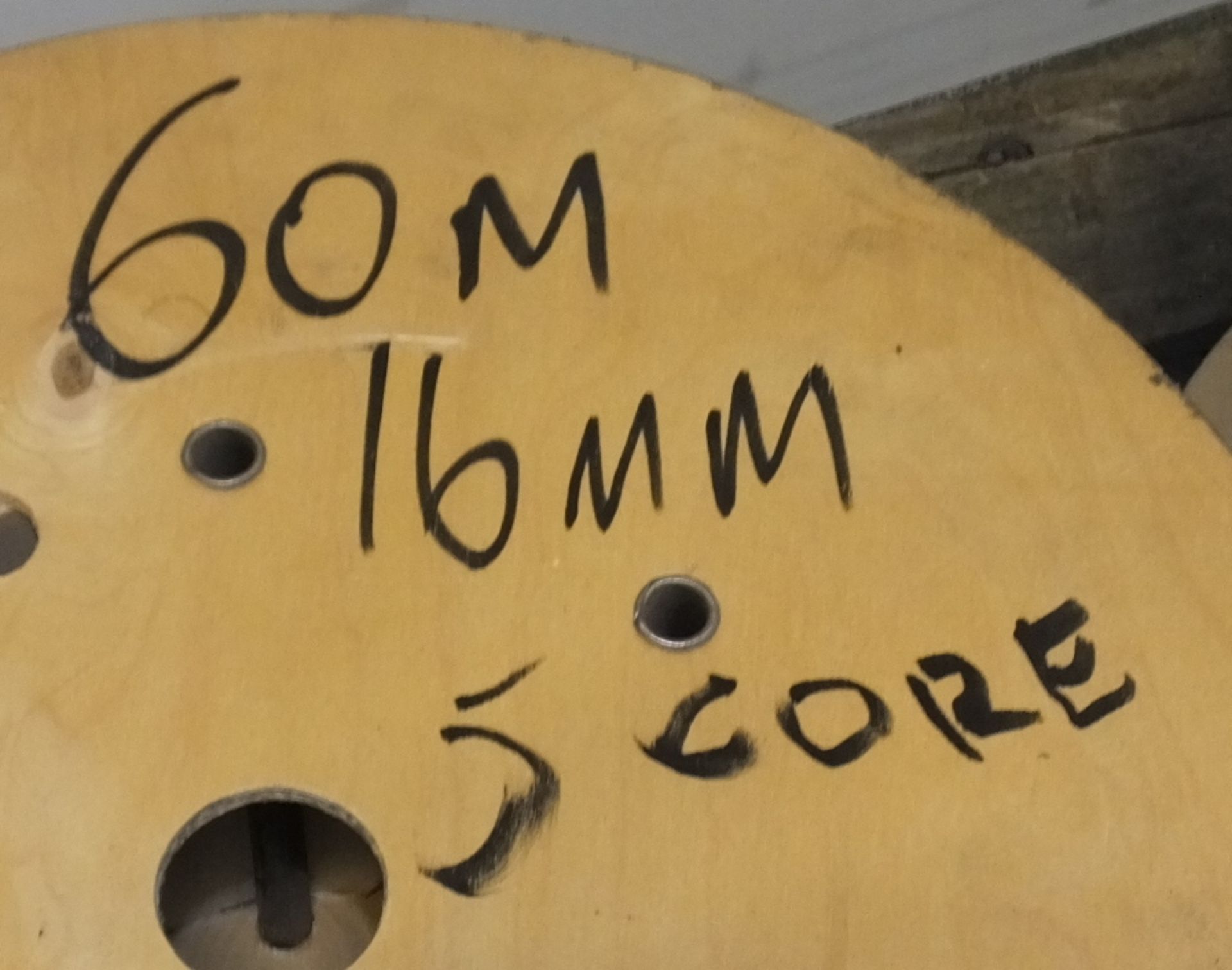 Reel of cable - 60M - 16mm - 5 core - Image 3 of 3