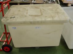 2 Wheel Plastic Laundry Bin 1000 x 750 x 600mm - With lid.