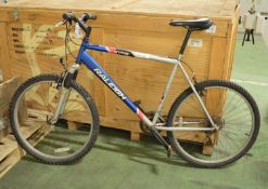 Raleigh Attitude Mountain Bike.