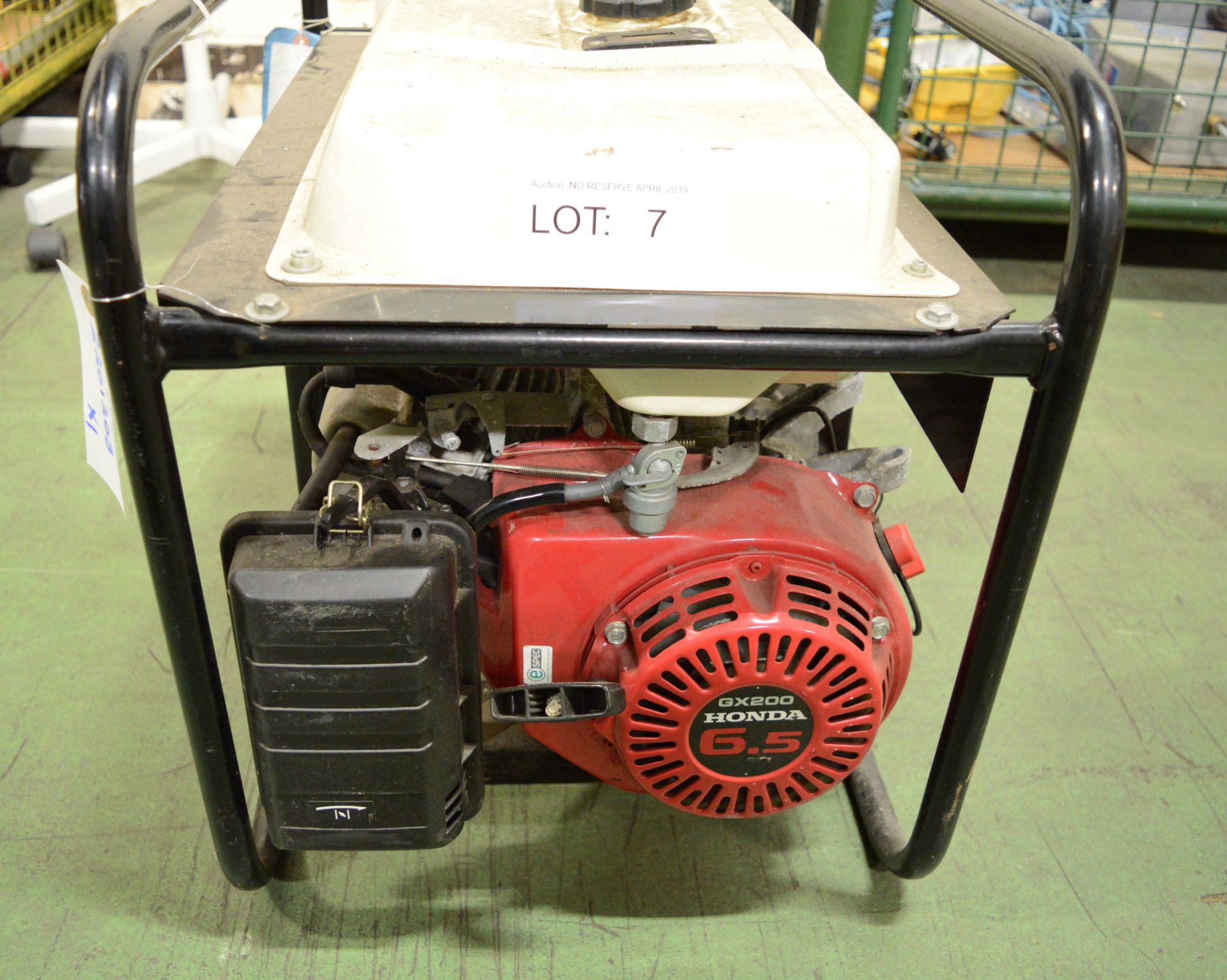 Honda GX 200 3.2kVA 115V 230V Petrol Generator. - Image 2 of 4