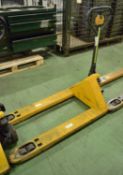 Pallet Truck.