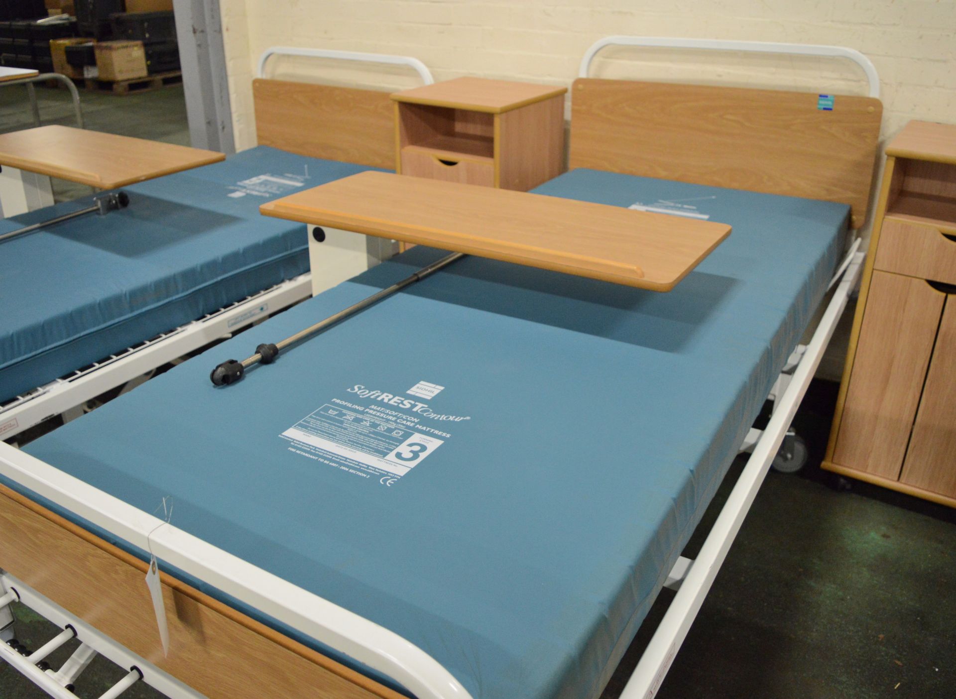 2x Hospital Bed & Furniture Sets. - Image 3 of 3