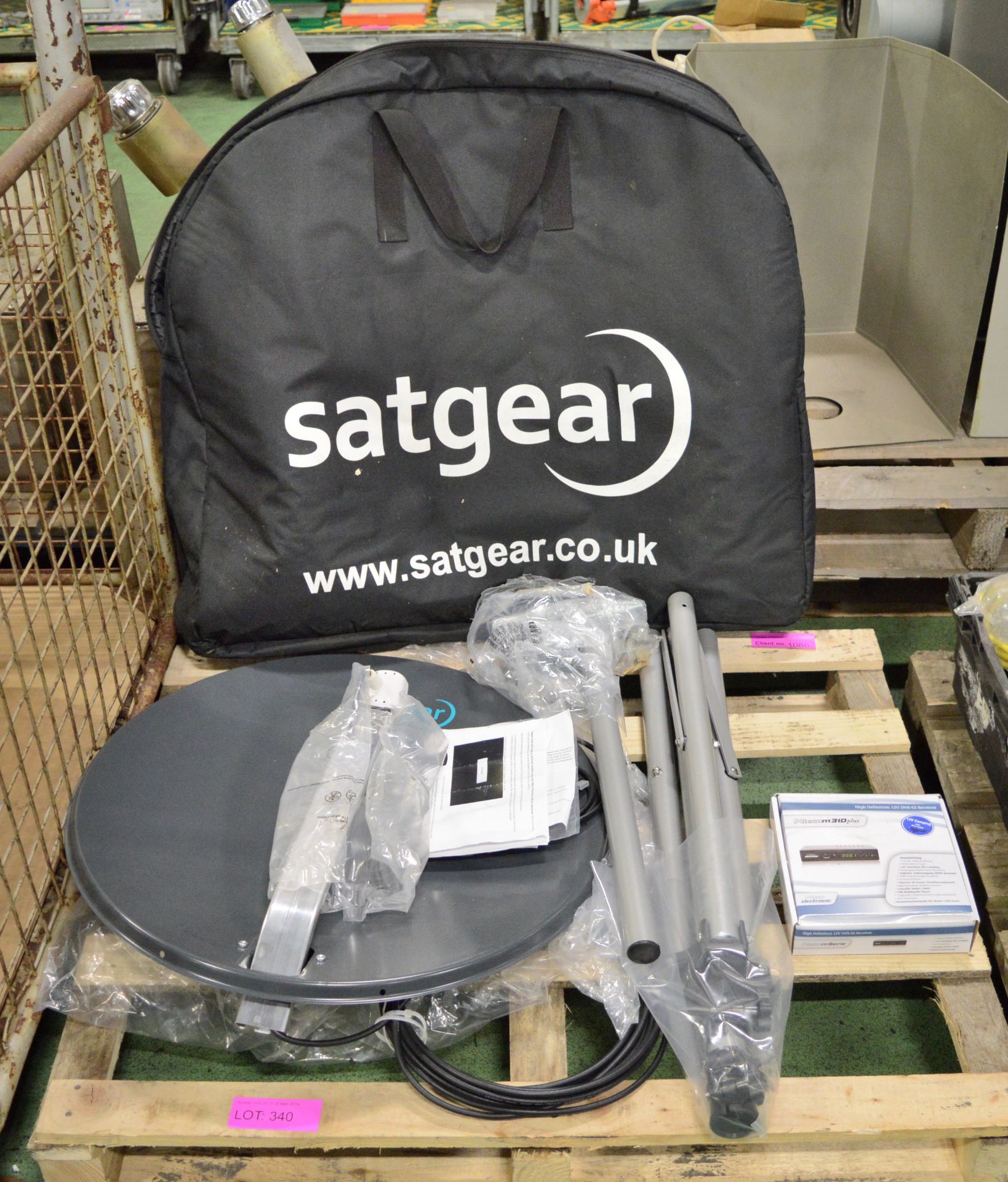 Sat Gear Premium 65CM Satellite Dish - Zone 1&2 (Britain & Most of Europe) with Carry Bag.