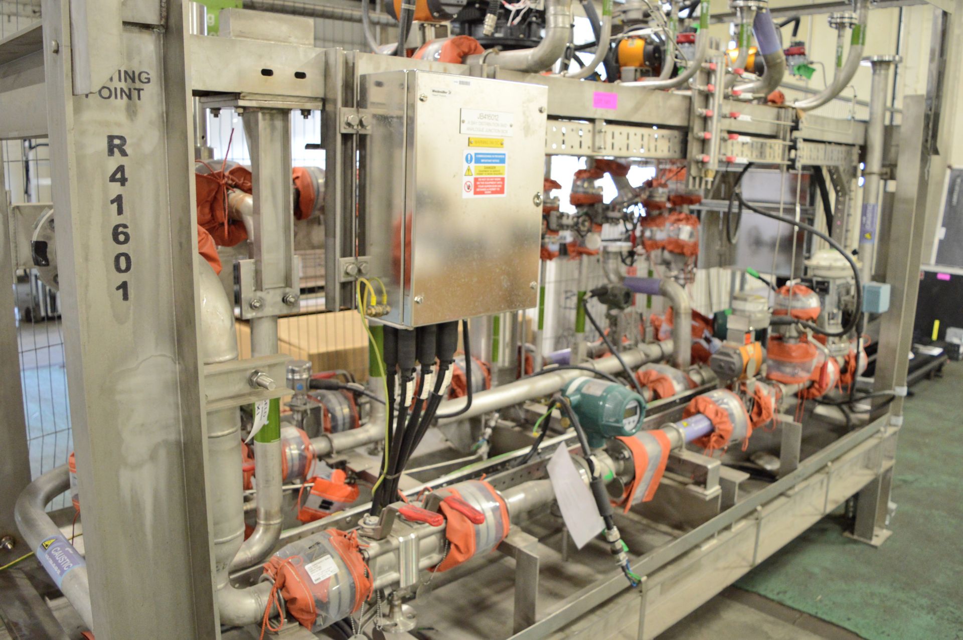 Industrial Fluid Distribution Unit with Grundfos Pump - L 3200 x D 1400 x H 2500mm. - Bild 2 aus 3