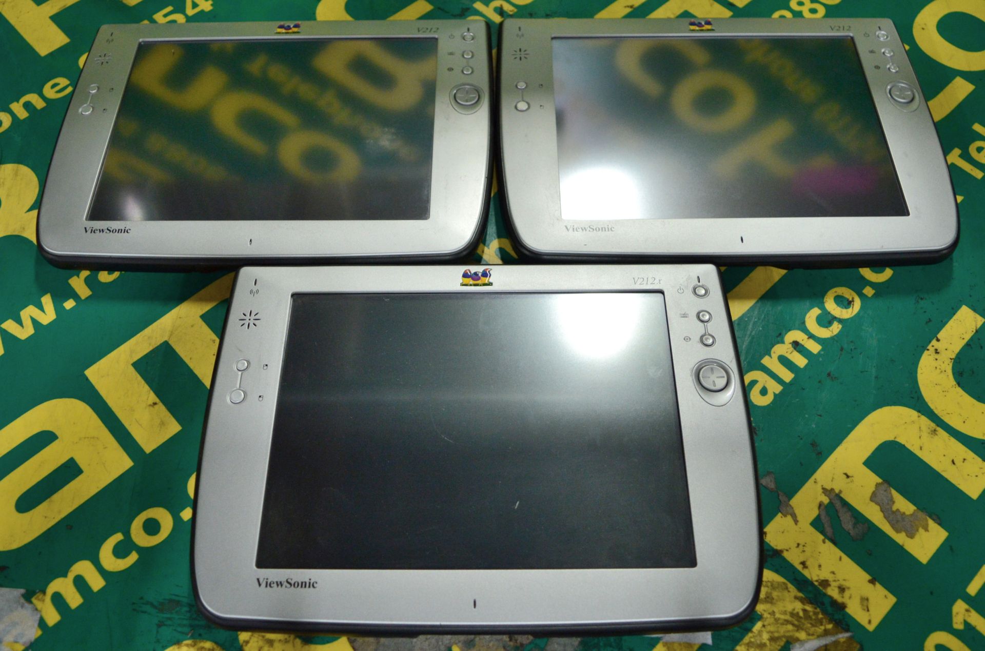 3x ViewSonic V212x Tablets.