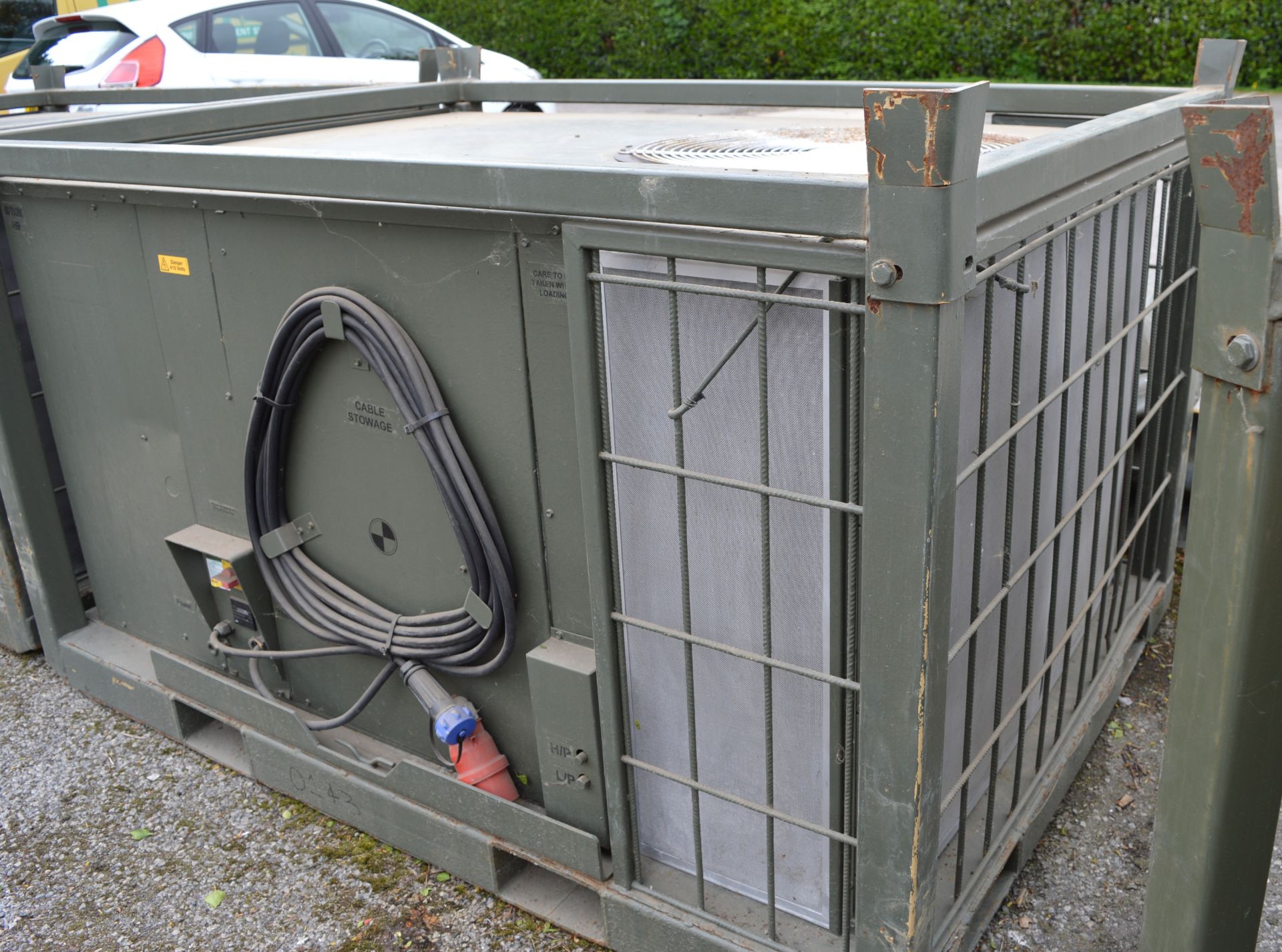 Environmental Heating/Cooling Unit L1800 x W1350 x H100mm. - Image 2 of 4