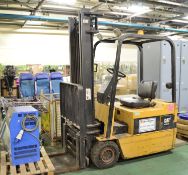 CAT F30 Electric Forklift - 1400kg - with Battery Charger.