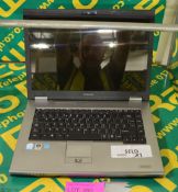 Toshiba Satellite Pro S300-120 Laptop.