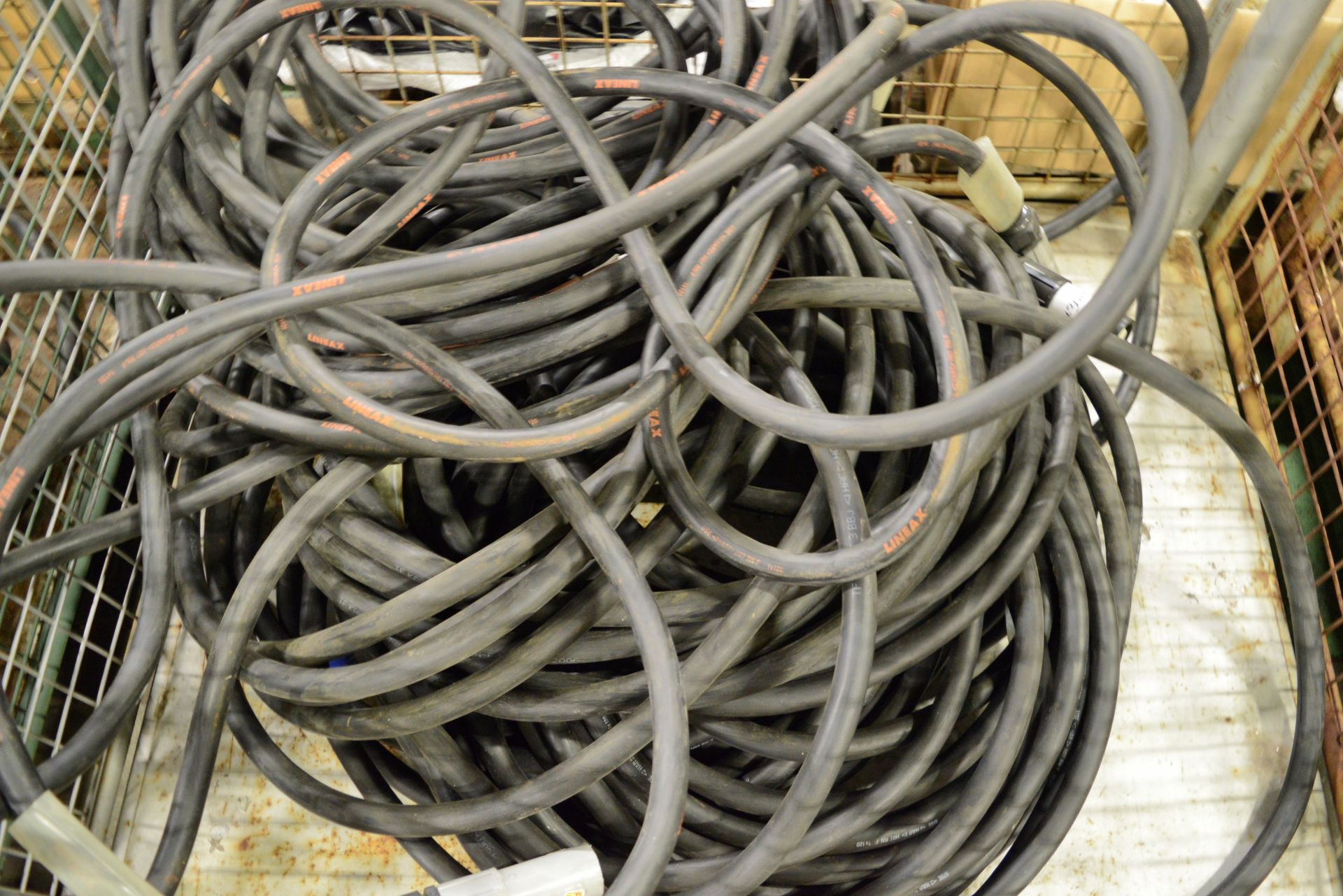 4x 30m 400A Cable. - Image 2 of 2