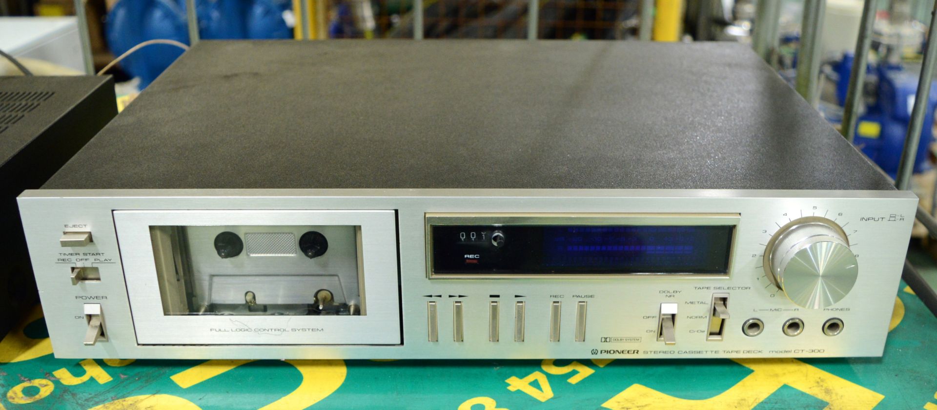 Pioneer TX-710L Tuner & CT-300 Stereo Cassette Tape Deck. - Bild 3 aus 3