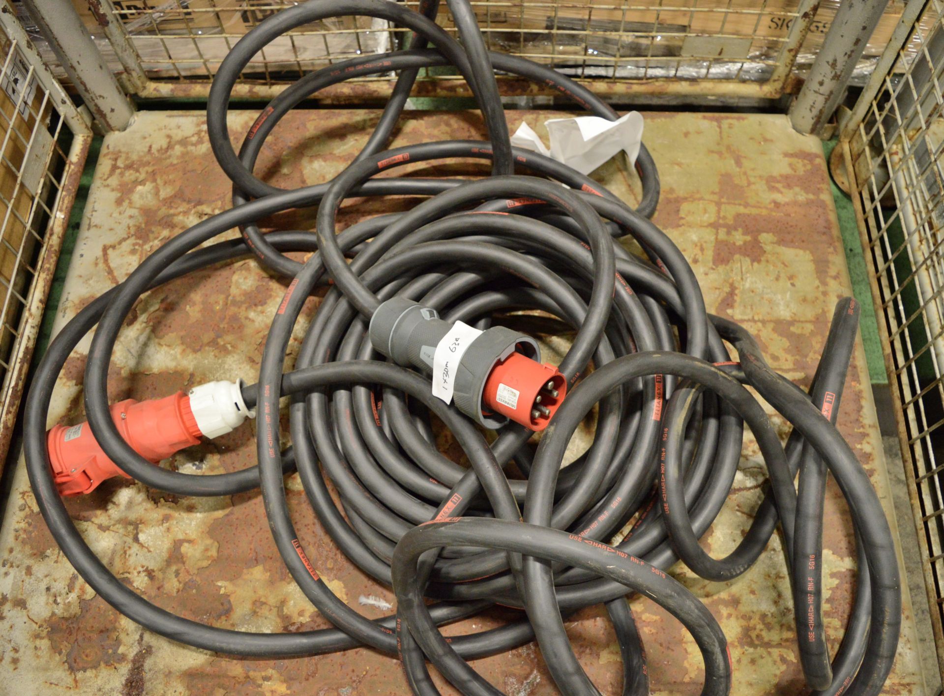 30m 63A Cable. - Image 2 of 2