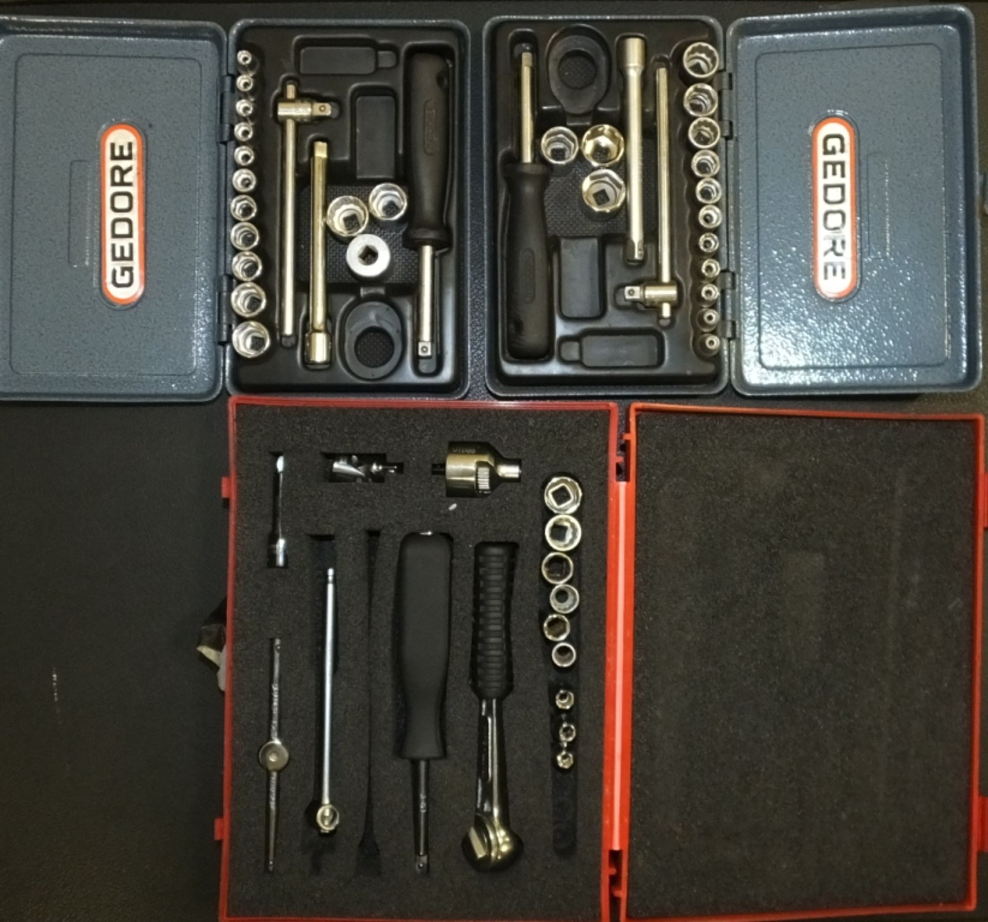 3x Socket sets