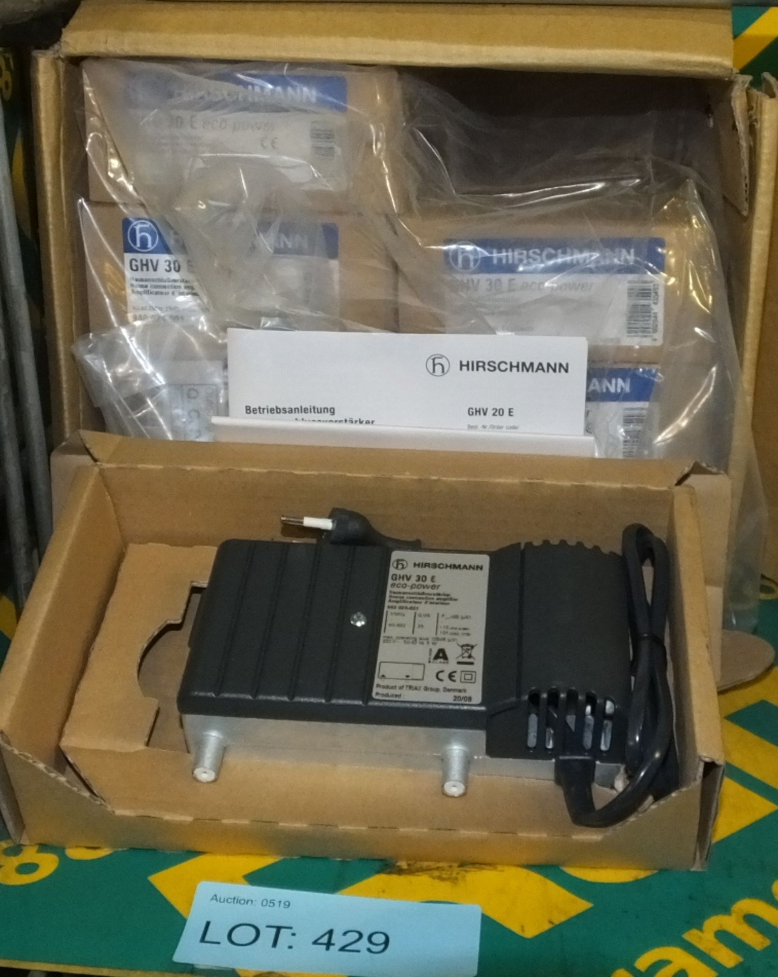 8x GHV 30-E Connection Amplifier Units