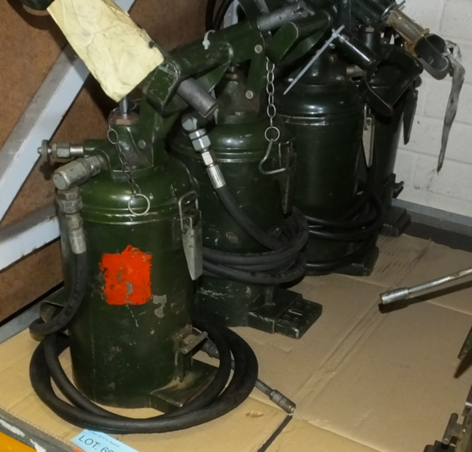 4x Workshop Hand Operrated Lubricating pumps - Image 2 of 2
