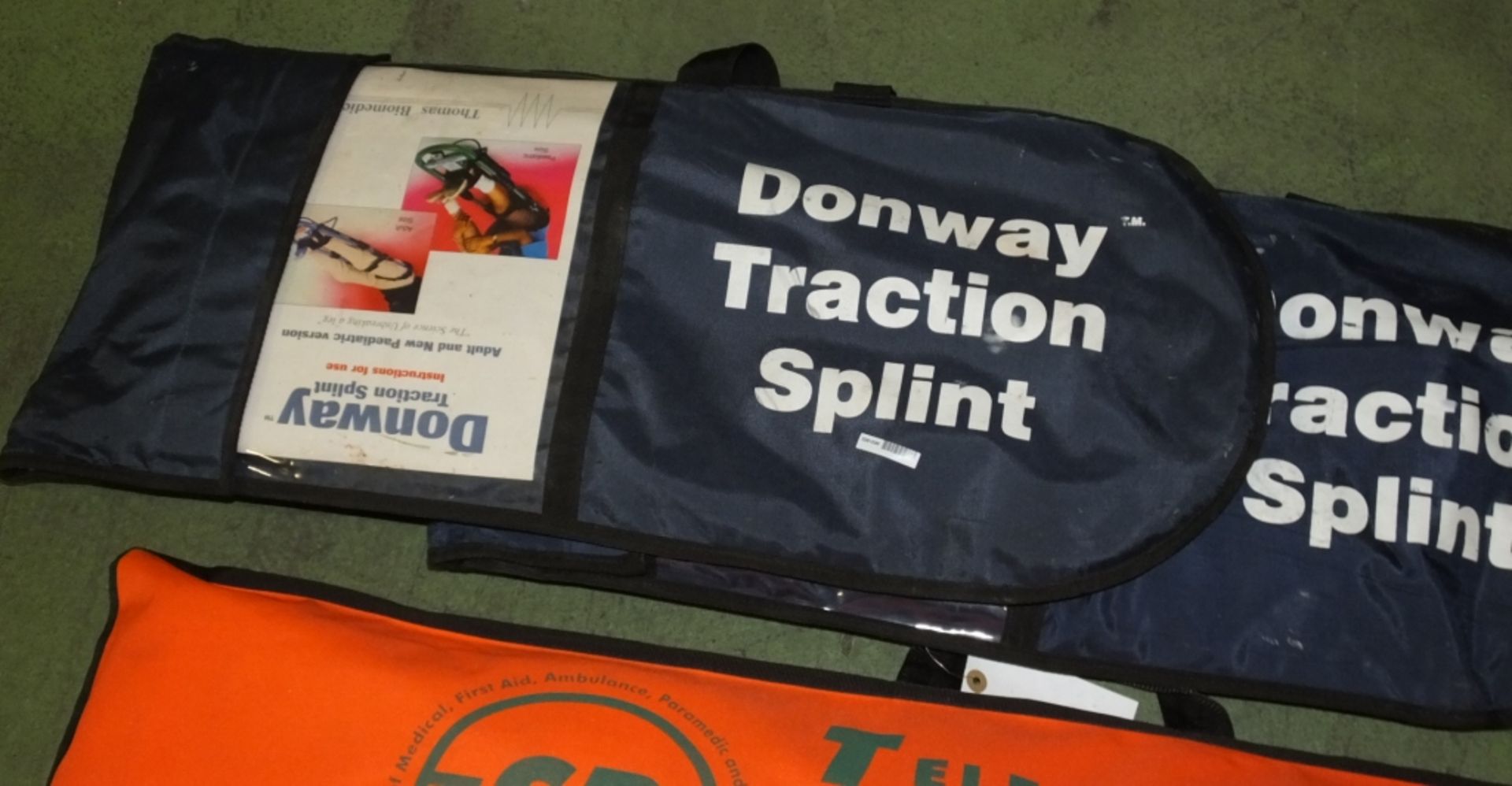 Telford Extriction Device, 2x Donway Traction Splints - Image 2 of 3
