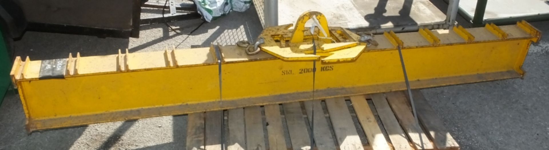 2T Lifting Beam