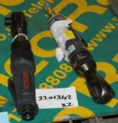 2x Pneumatic Impact Wrenches