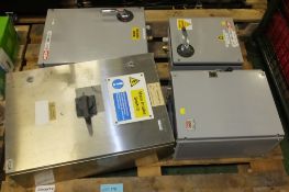4x Electrical Power Boxes, Circuit breakers
