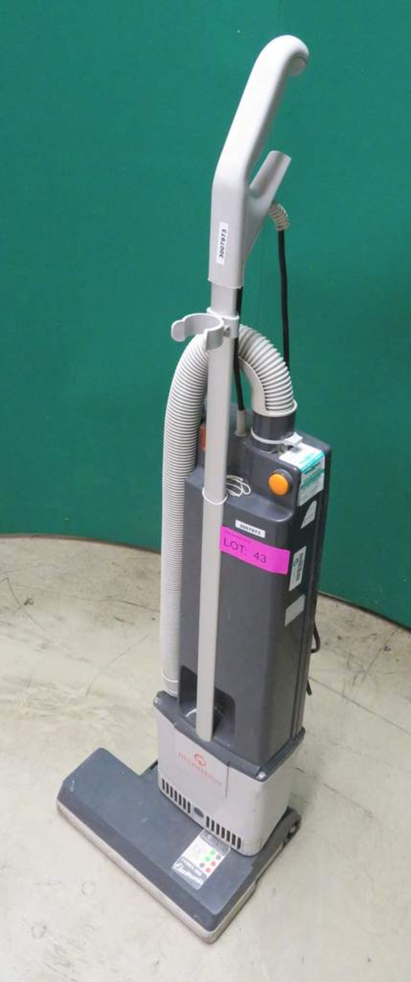 Diversey Lever 360 Vacuum Cleaner. - Image 6 of 6