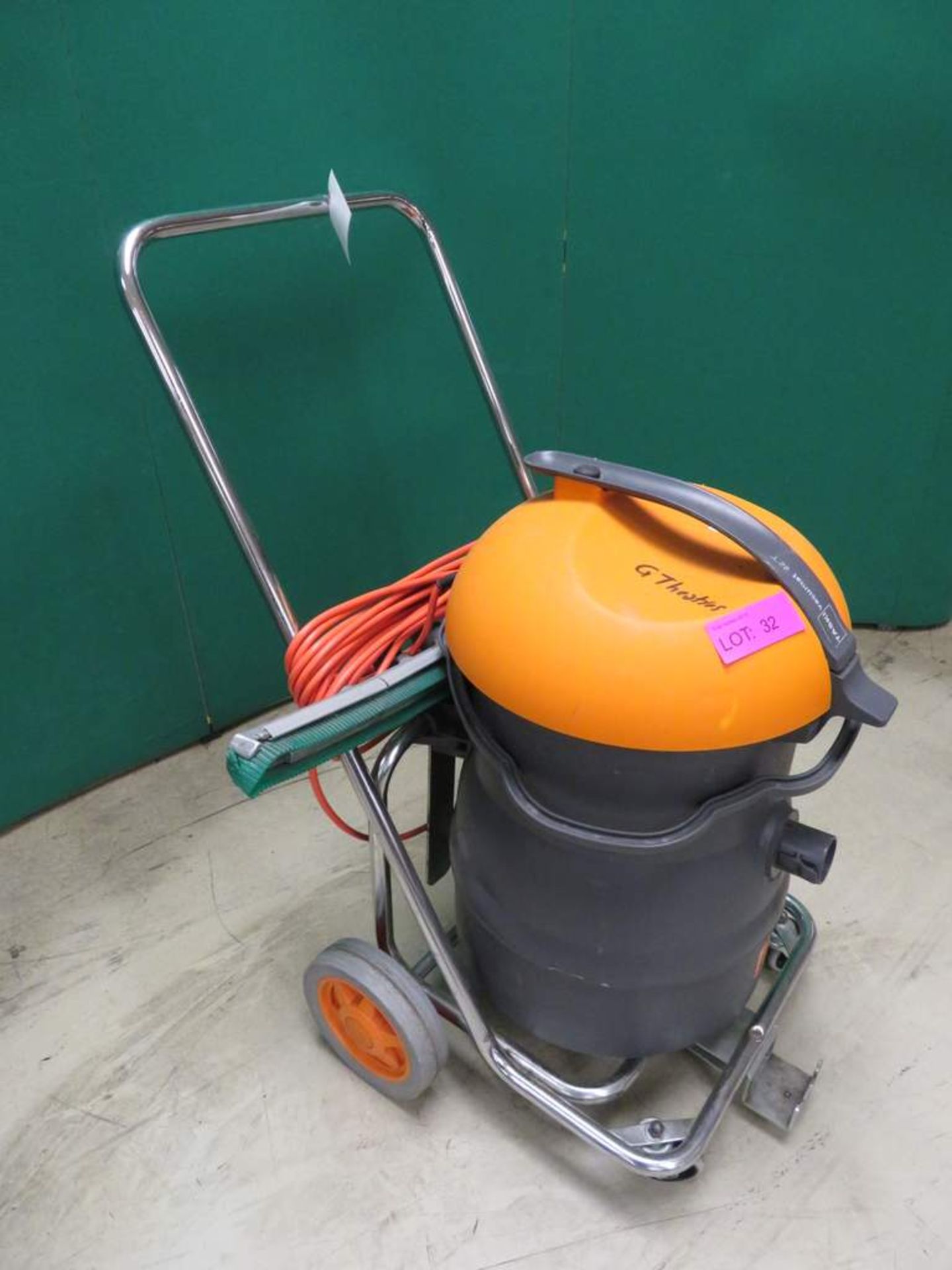 Taski Vacumat 22T Vacuum Cleaner. - Image 2 of 5