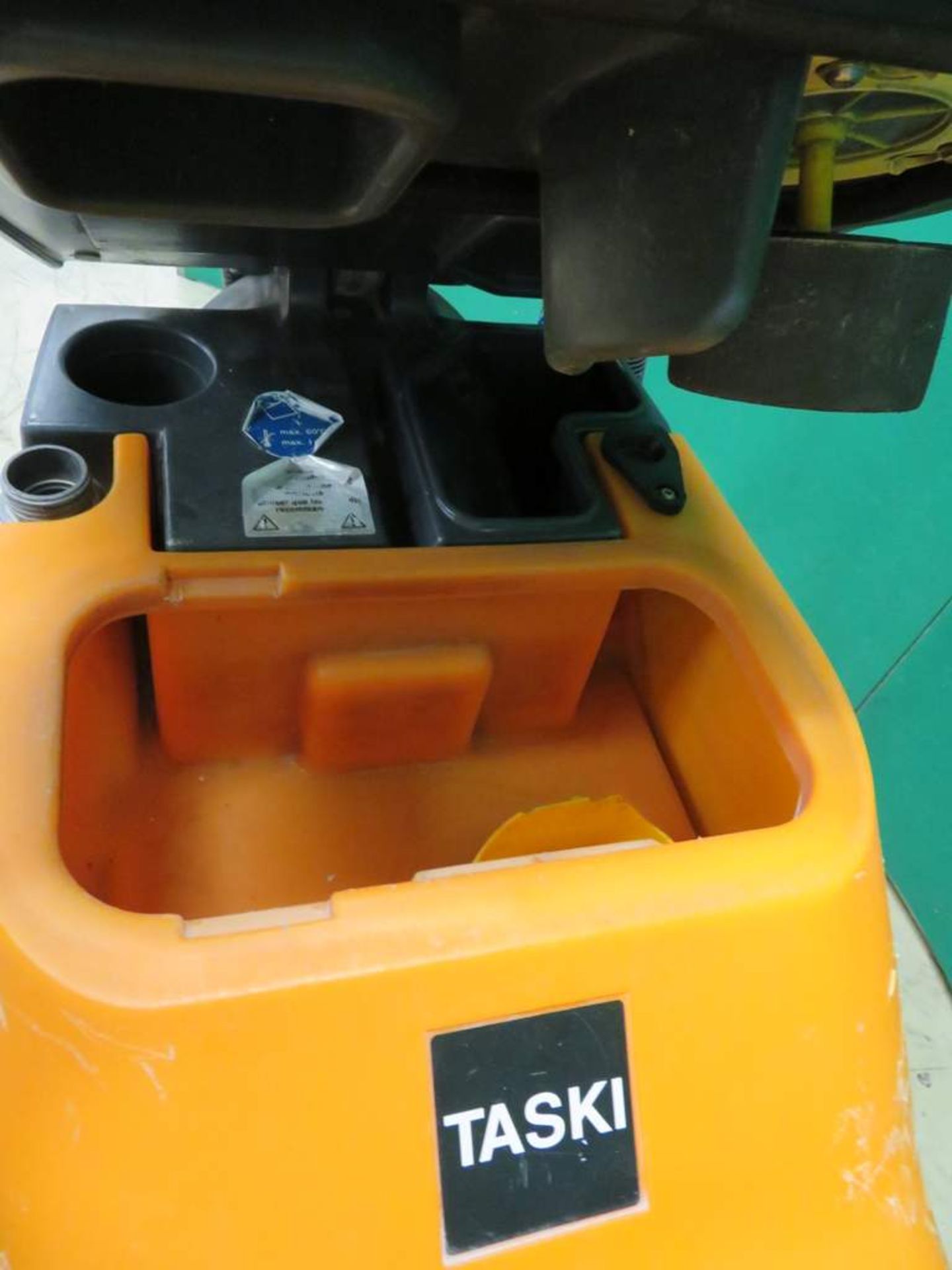 Taski Swingo 450B Floor Cleaner. - Image 7 of 8