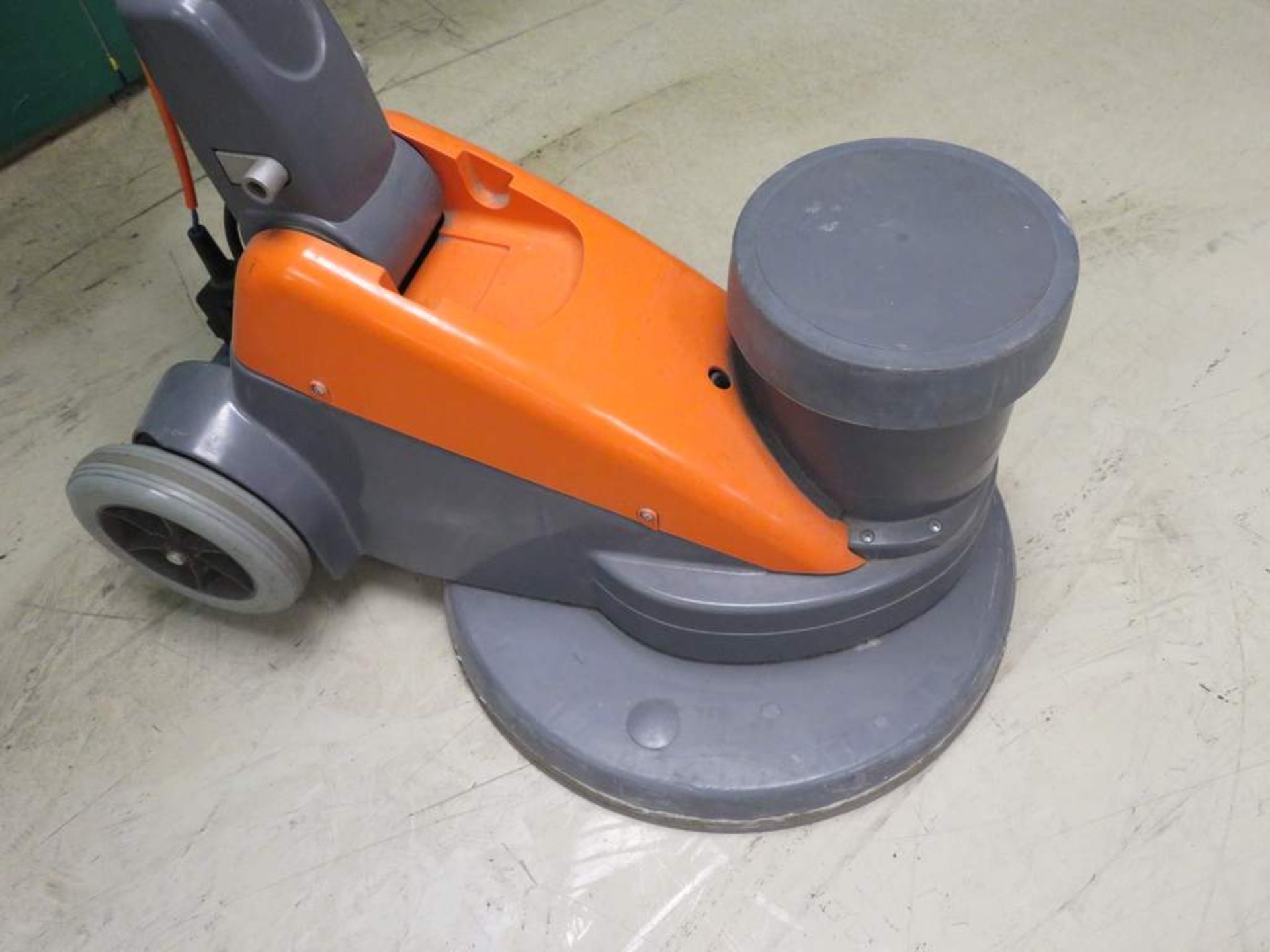 Taski Ergodisc 400 Floor Scrubber. - Image 3 of 6