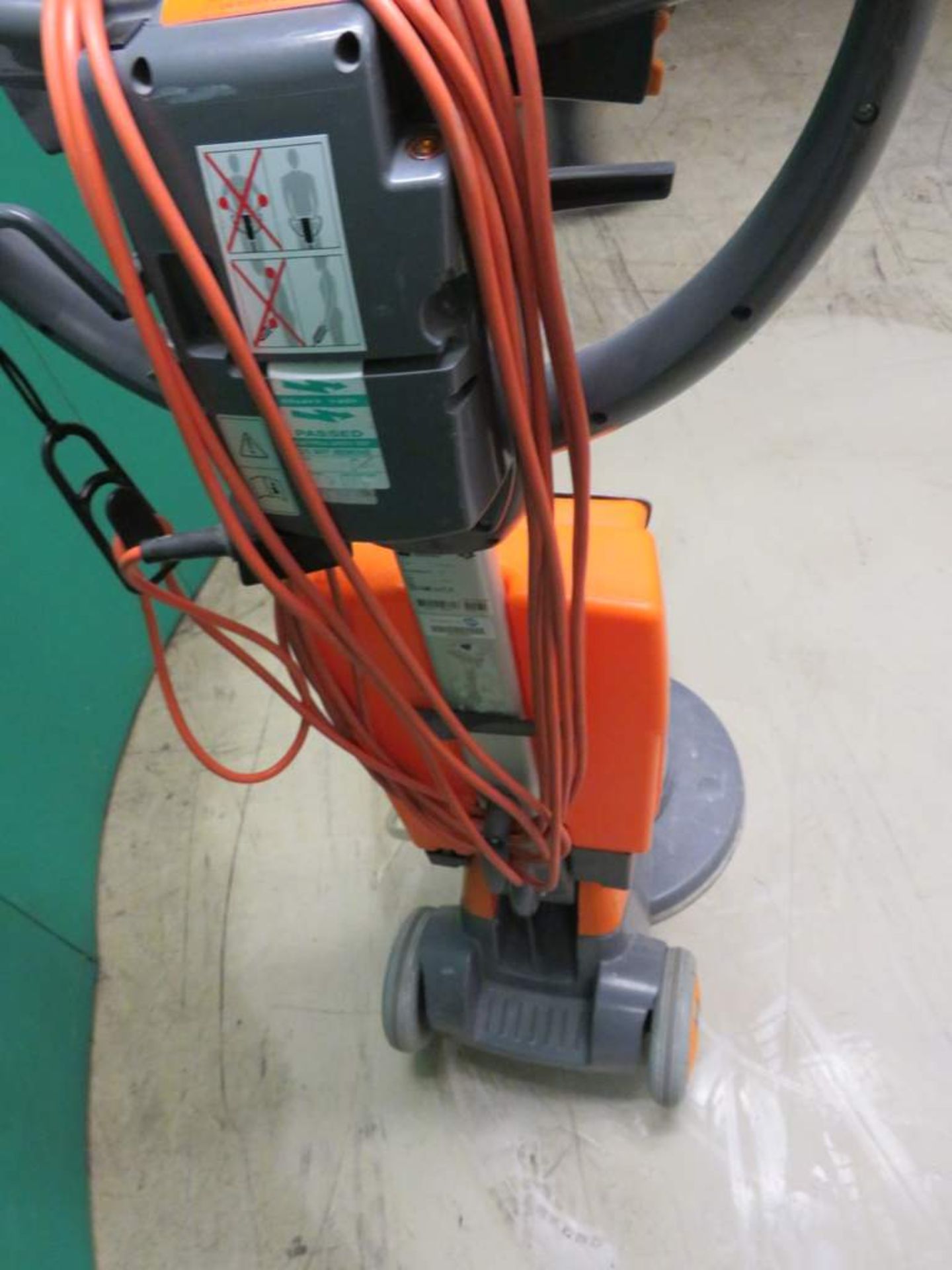 Taski Ergodisc 200 Floor Scrubber. - Image 5 of 6