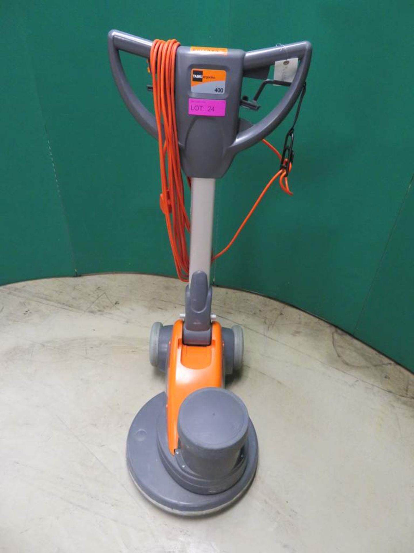 Taski Ergodisc 400 Floor Scrubber. - Image 3 of 7