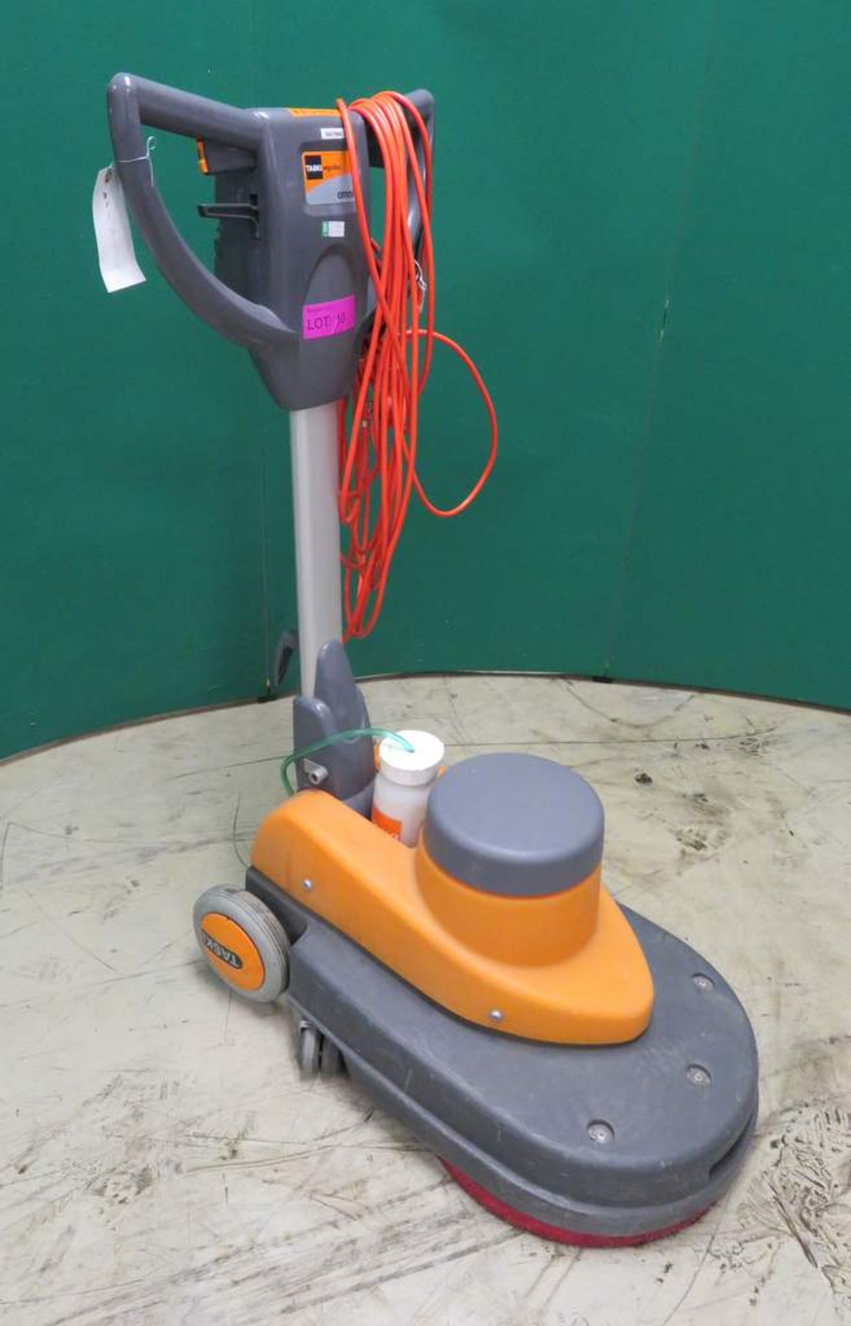 Taski Ergodisc Omni Floor Scrubber - Image 2 of 6