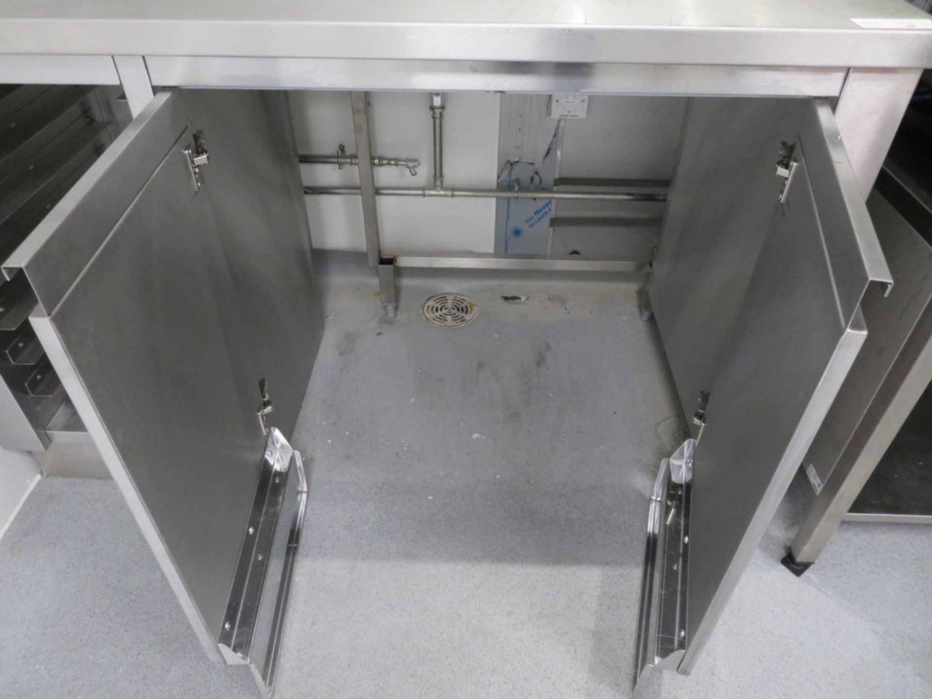 STAINLESS STEEL PREP UNIT WITH CUPBOARD DOORS - Image 3 of 3