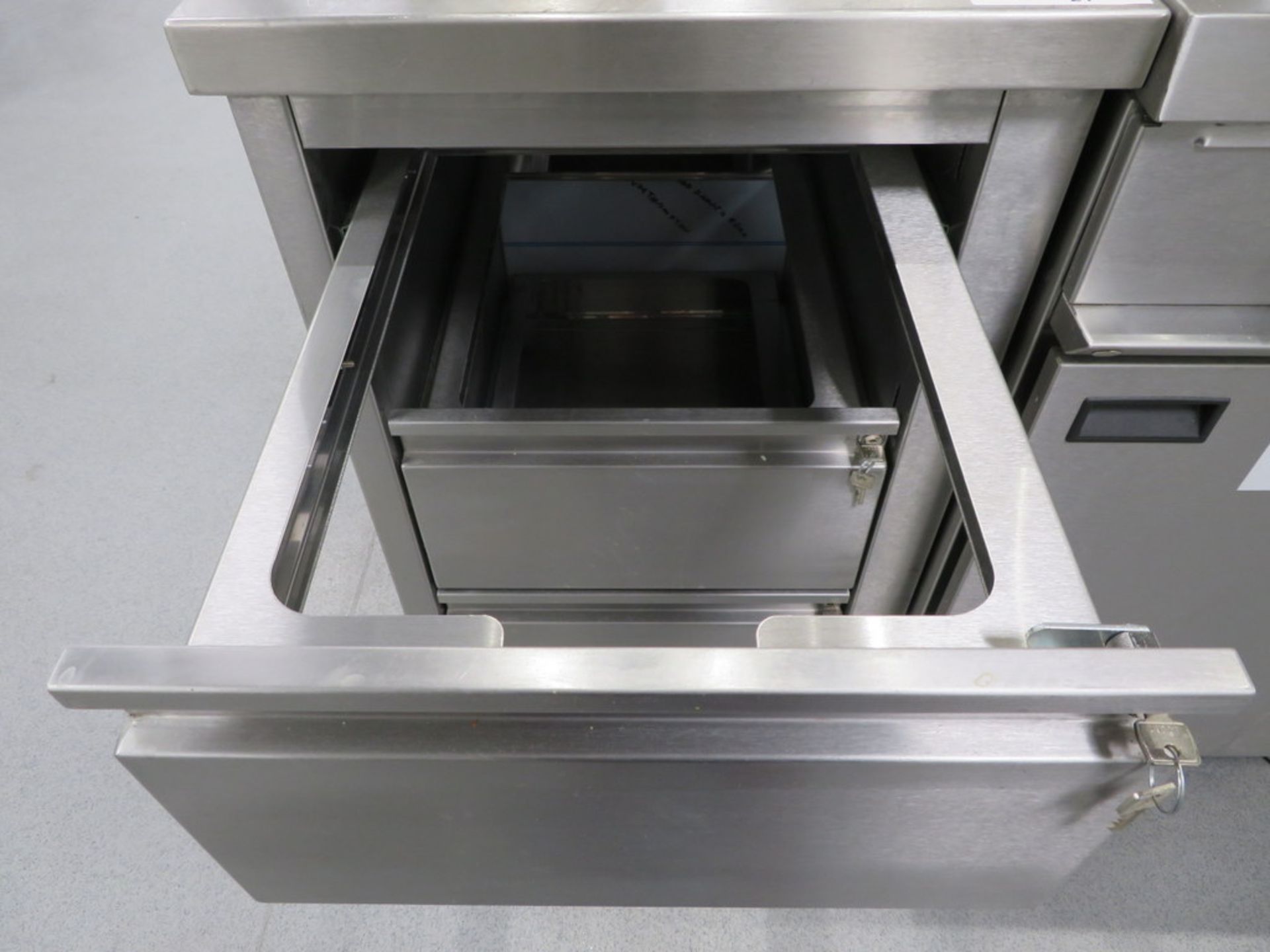 STAINLESS STEEL THREE-DRAWER PREP UNIT WITH SPLASHBACK - Image 2 of 2