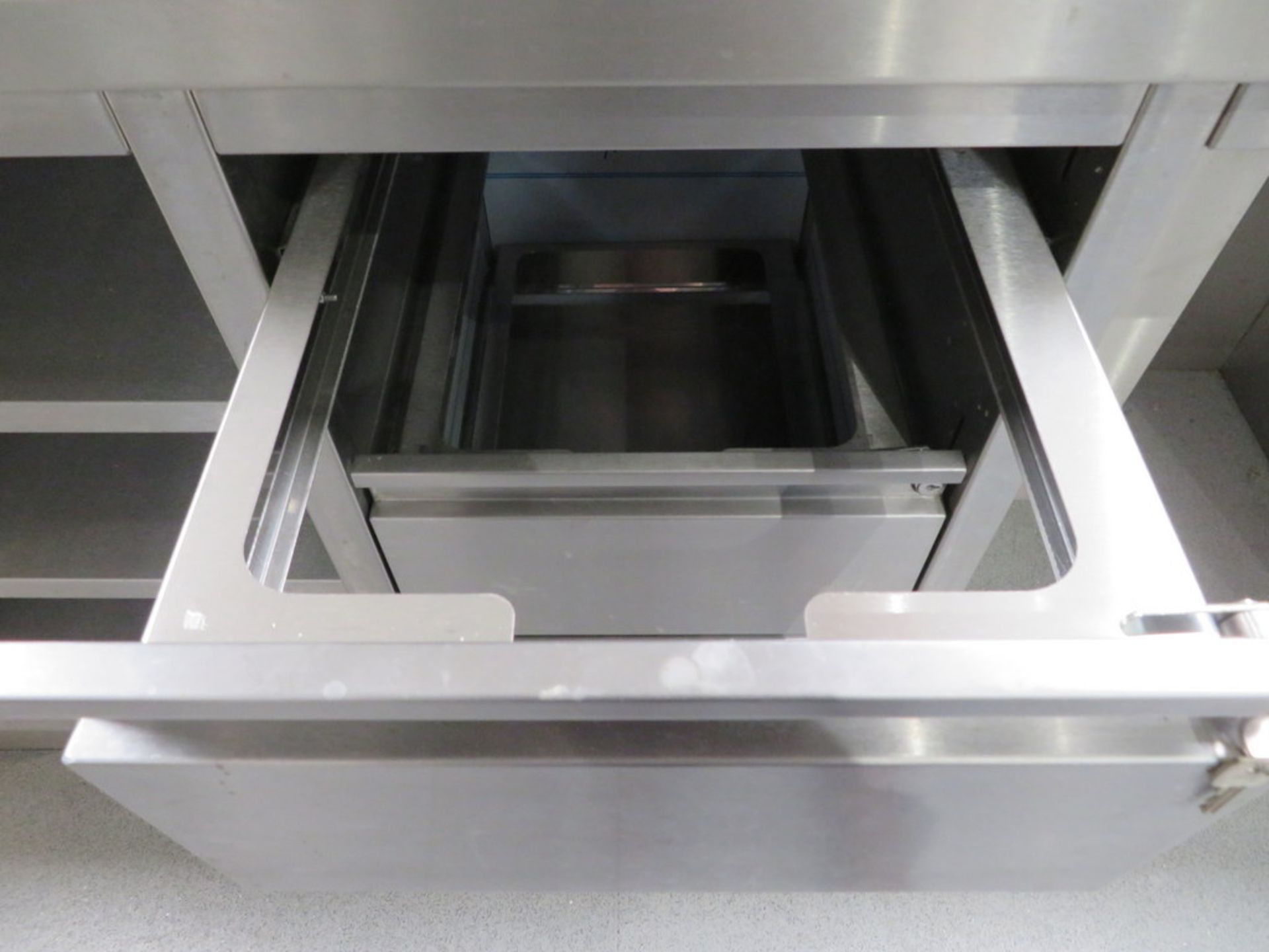 LARGE STAINLESS STEEL BUILT IN CENTRAL KITCHEN PREP ISLAND - Image 6 of 6