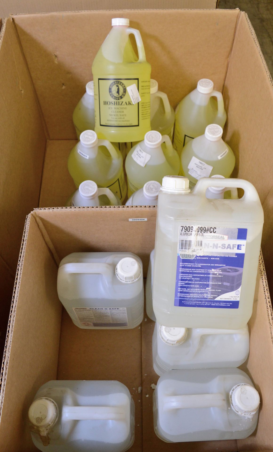 Various New Catering Cleaning Chemicals. For Items Included Please See The Description. - Image 3 of 3