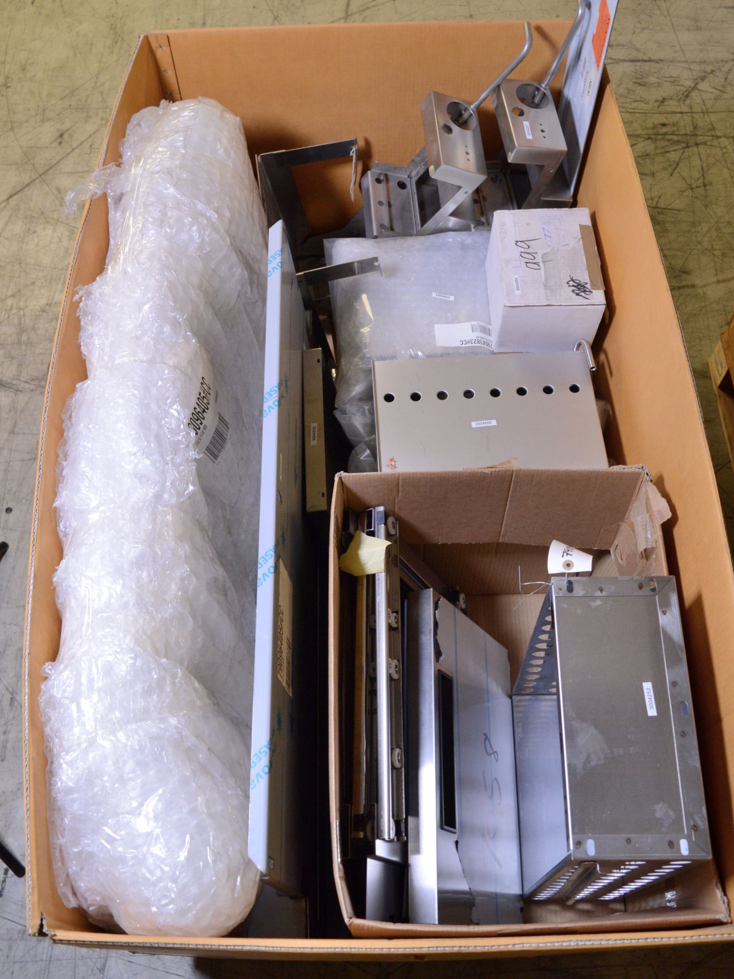 Various New Catering & Miscellaneous Spares. For Items Included Please See The Description.