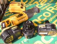 DeWalt DW 938 Reciprocating Saw 18V with 3x Batteries & Charger.