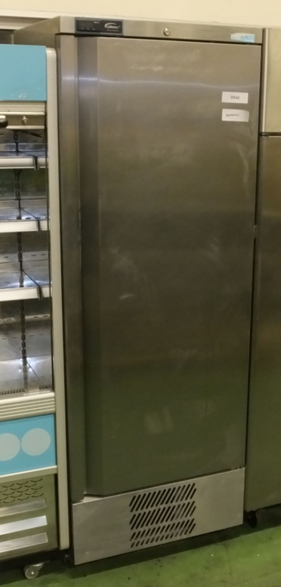 Williams HJ400 U R2 Refrigerator.