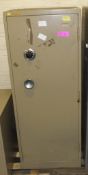 Manifoil Mark IV Cabinet L620 x W450 x H1530